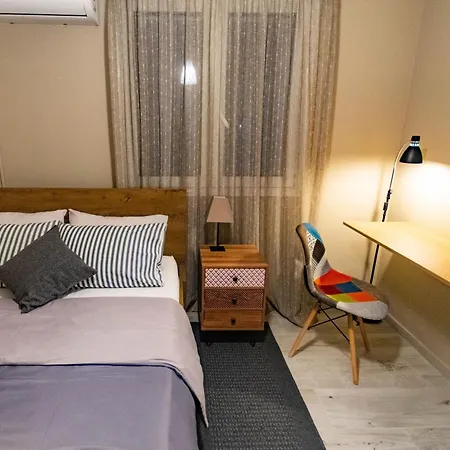 アパート Angel Mezonet Amaliada