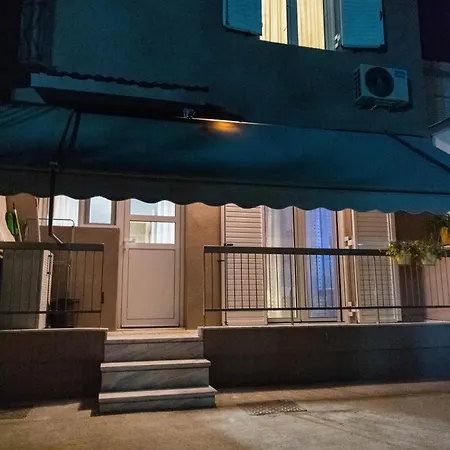 Angel Mezonet Amaliada